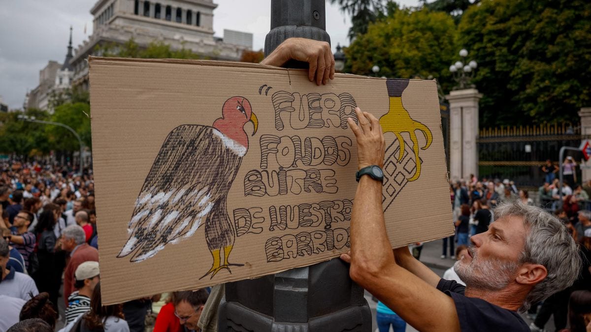Fotografía que ilustra la noticia: Burón acusa al PP de querer volver al modelo de vivienda de los 90, cuando los precios subieron un 250%