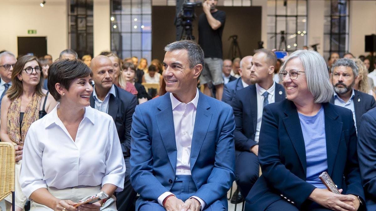 Fotografía que ilustra la noticia: Casa 47 retira el mapa de su 'Idealista público' por dibujar Ceuta y Melilla como territorios en disputa y al Sáhara Occidental como marroquí