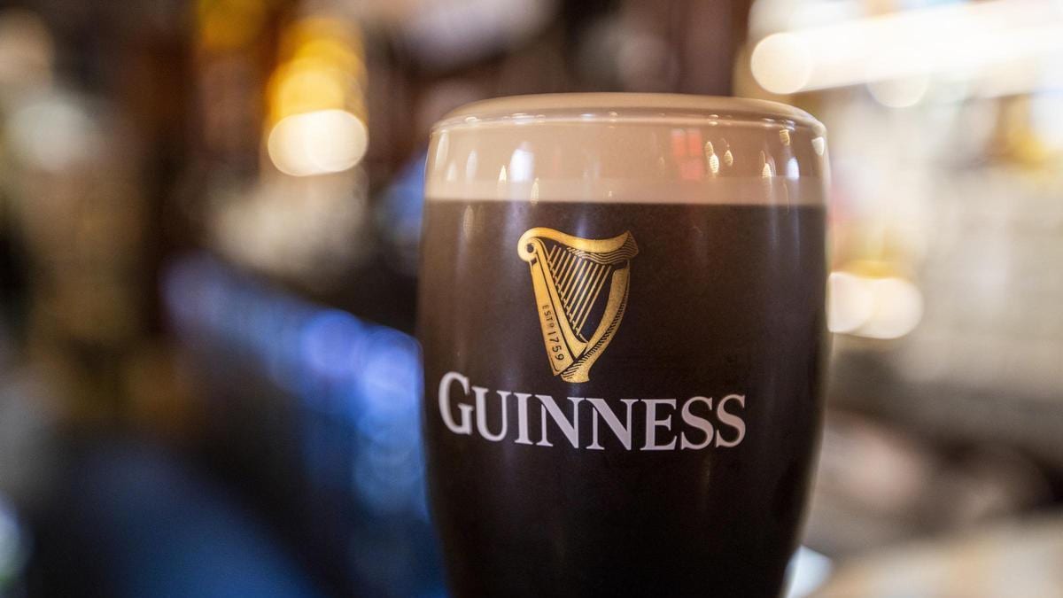 Fotografía que ilustra la noticia: Diageo recorta 1.922 empleos en 2026 y activa un plan de ahorro tras desplomarse su beneficio un 26%
