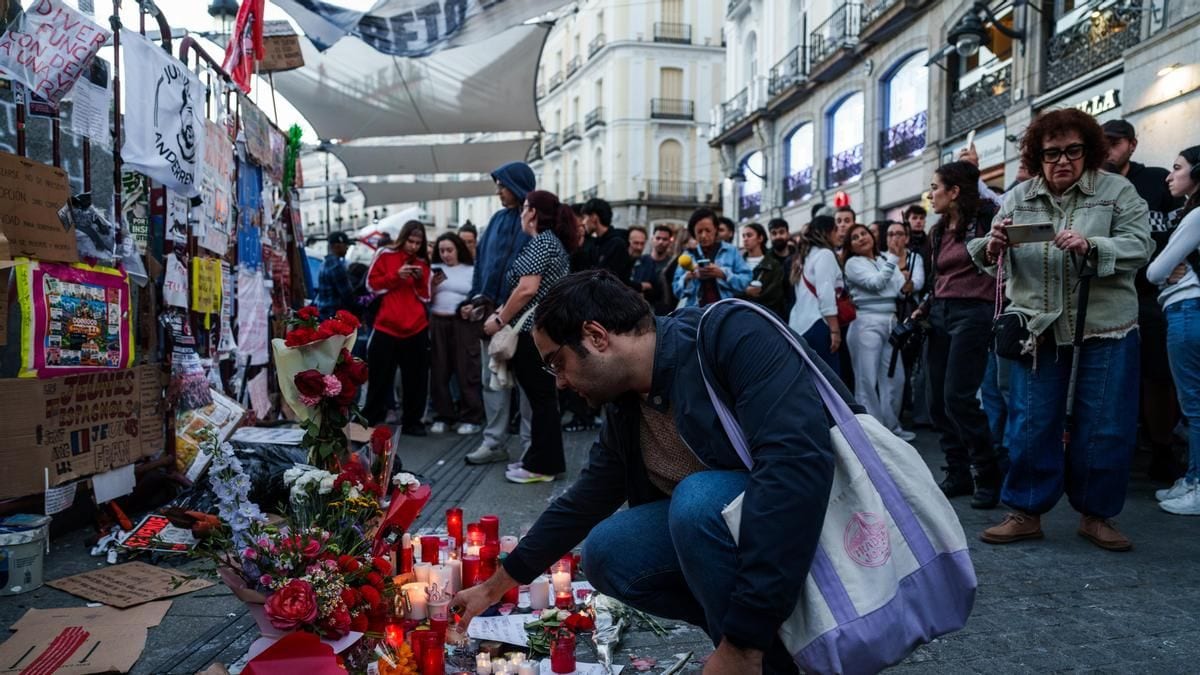Fotografía que ilustra la noticia: El decreto de vivienda, la cultura del piso 'con bicho' y la respuesta a Ayuso: el pulso por el derecho a la casa llega a Sol