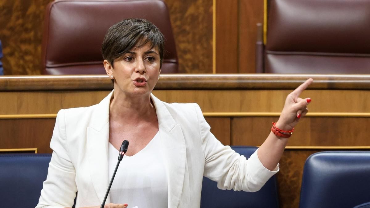 Fotografía que ilustra la noticia: El Gobierno aprueba el martes el decreto de vivienda tras el desahucio de Maricarmen y la presión de la calle
