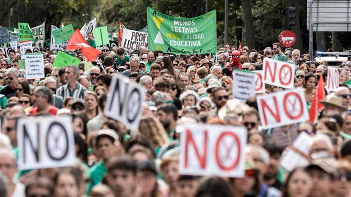Fotografía que ilustra la noticia: El sur de Madrid lidera la huelga educativa por la falta de profesores y aulas, según los sindicatos