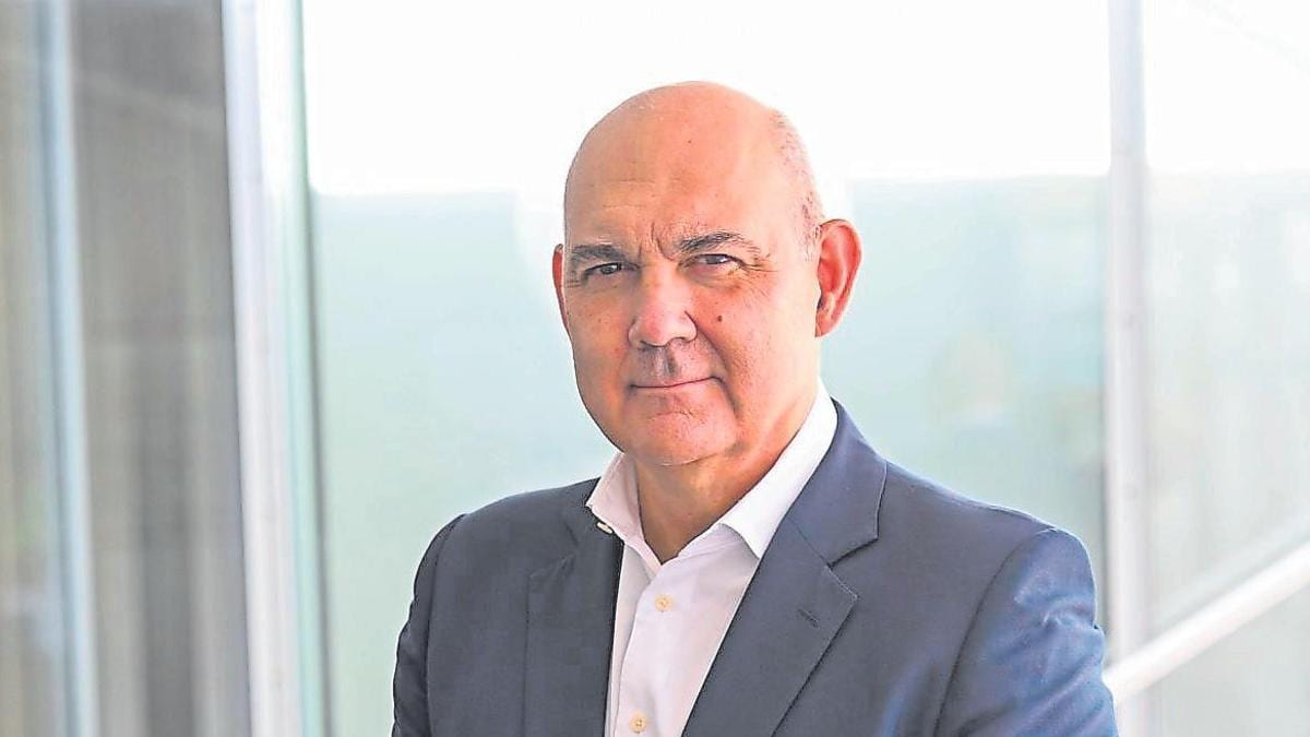 Fotografía que ilustra la noticia: Francisco Uría: "La concentración bancaria es una realidad empujada por las inversiones tecnológicas"