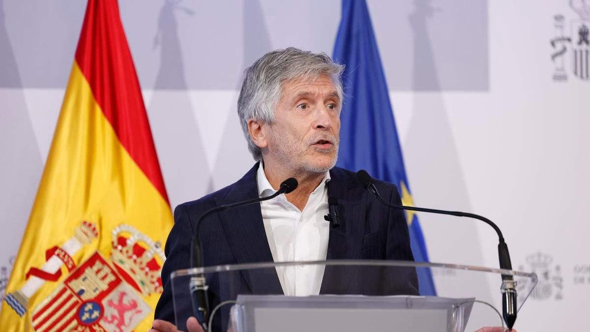 Fotografía que ilustra la noticia: Marlaska asegura que la UE respaldó a España en la crisis de Ceuta y descarta fallo del CNI