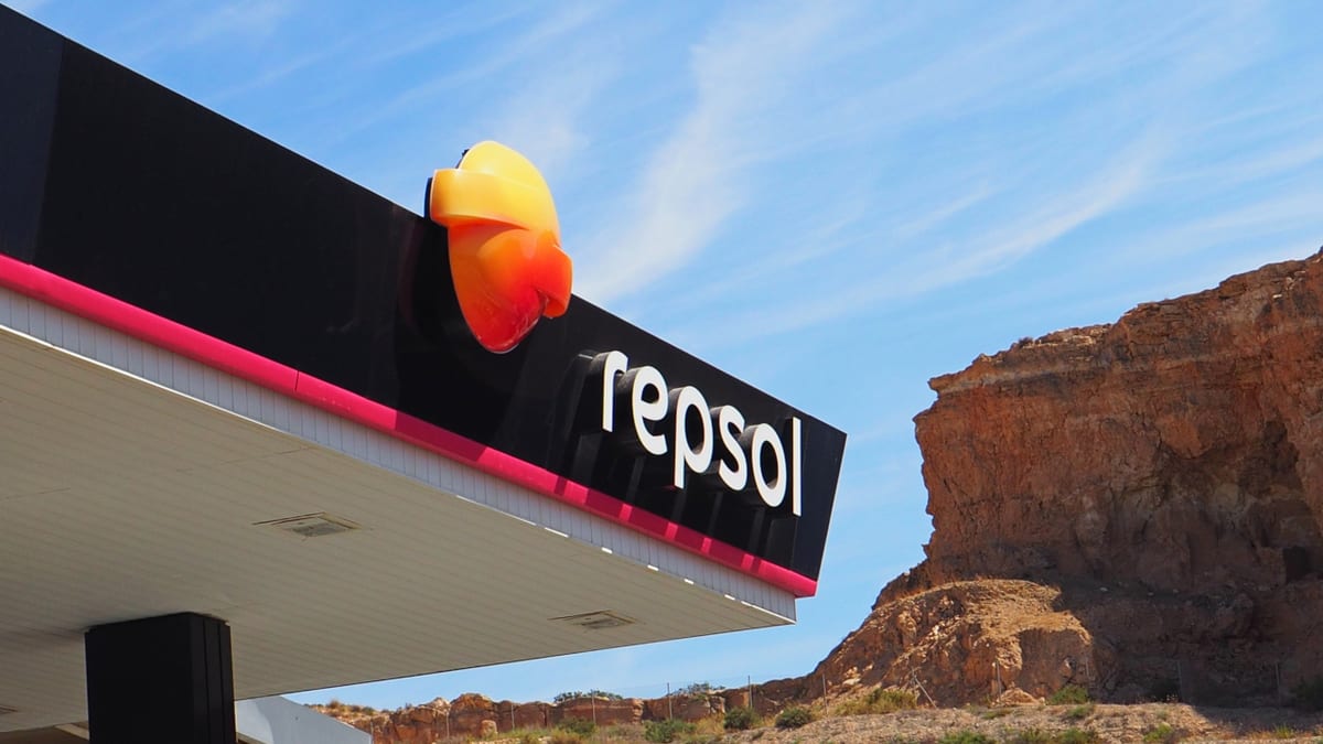 Fotografía que ilustra la noticia: Repsol acumuló 366,8 millones en ayudas públicas entre 2022 y 2025, el 67,8% del Ministerio de Transición Ecológica