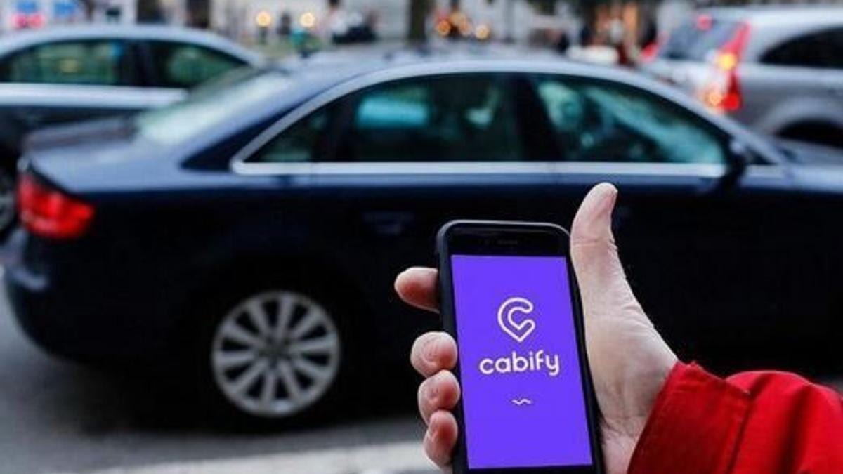 Fotografía que ilustra la noticia: Un error administrativo de la Generalitat exime a Cabify y a tres socios de pagar una multa de 547.520 euros por cesión ilegal de trabajadores